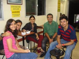 Having Choco-Nut-Sundae-Without-Nuts with Tanu, Kakoli, Shubhi & her Ashiq @ Corner House, Bangalore