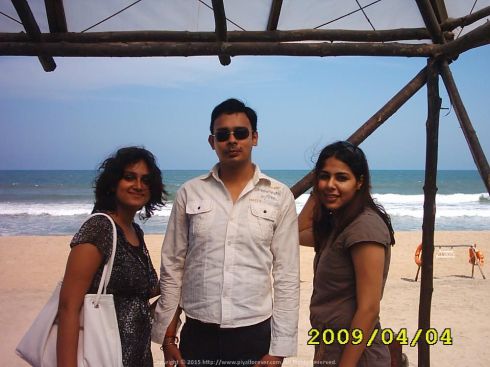 Piyal's Angels... This pic was clicked at MGM Beach Resort on ECR Chennai with Sugandh and Kakoli
