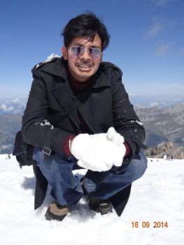 Playing with Ice atop Mt. Titlis Switzerland... Quite a dream come true for me